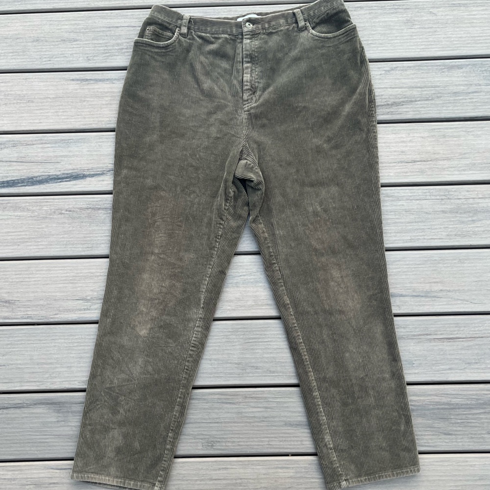 Valerie Stevens; Muted Olive; Casual Corduroy Pants; Minor Visible Wear; Size 14